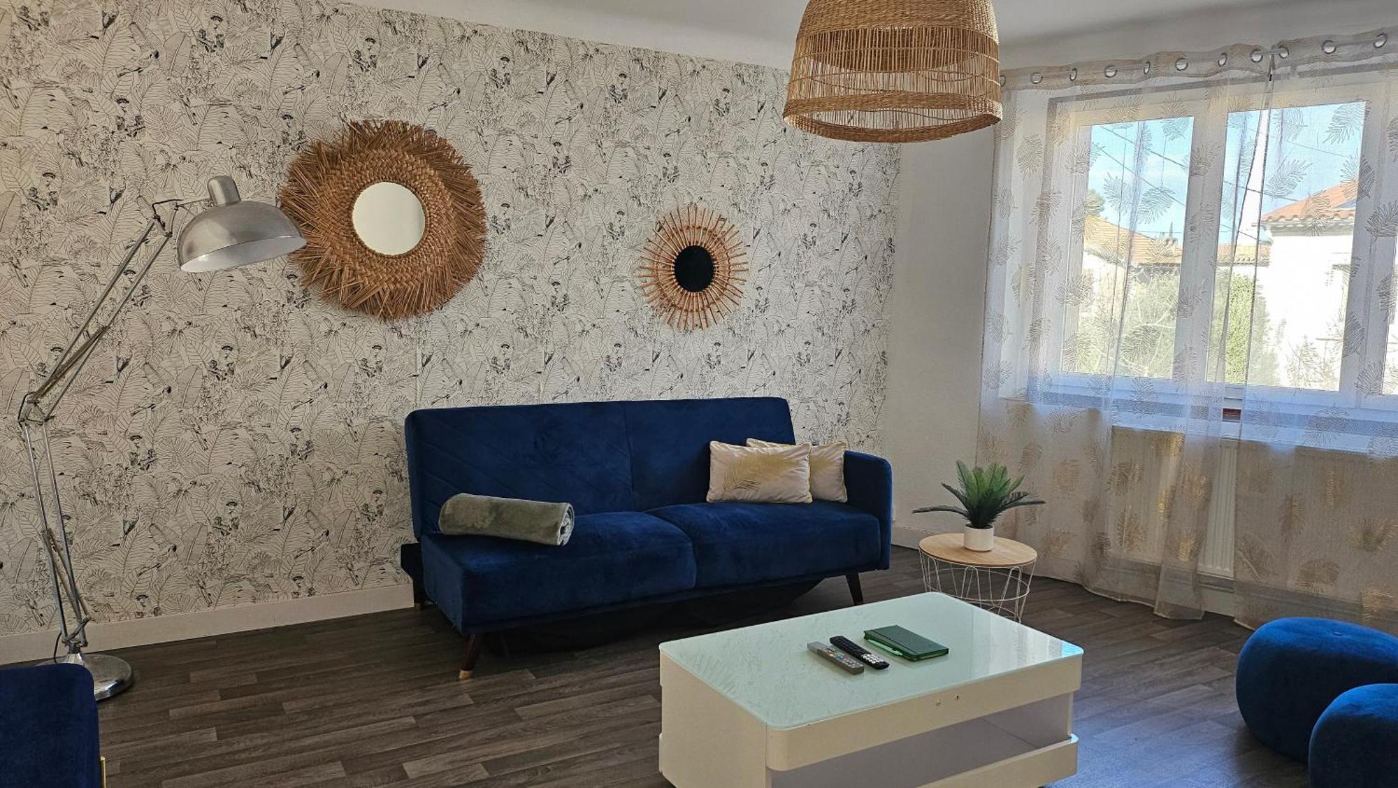 Spacieux Appartement Au Pied De La Cite Medievale قرقشونه المظهر الخارجي الصورة